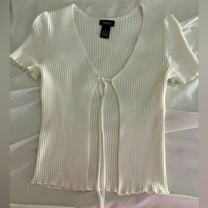 Rue 21 Tie Front White Top